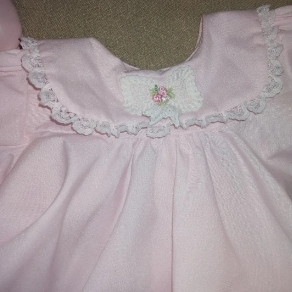 Vintage Pink Baby Dress with Lace Trim - Picture 6 of 8